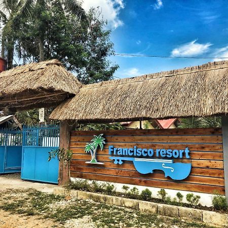 פנגלאו Francisco Resort מראה חיצוני תמונה