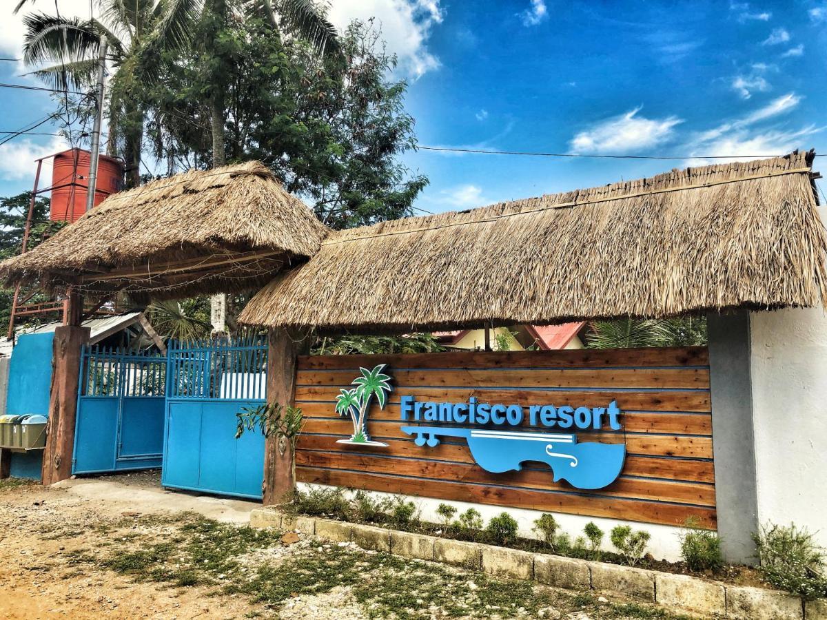 פנגלאו Francisco Resort מראה חיצוני תמונה